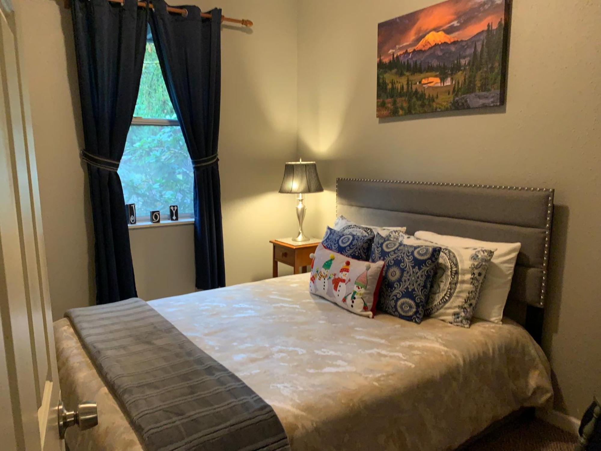 Mountain Meadows Inn & Chalet Suites アッシュフォード エクステリア 写真
