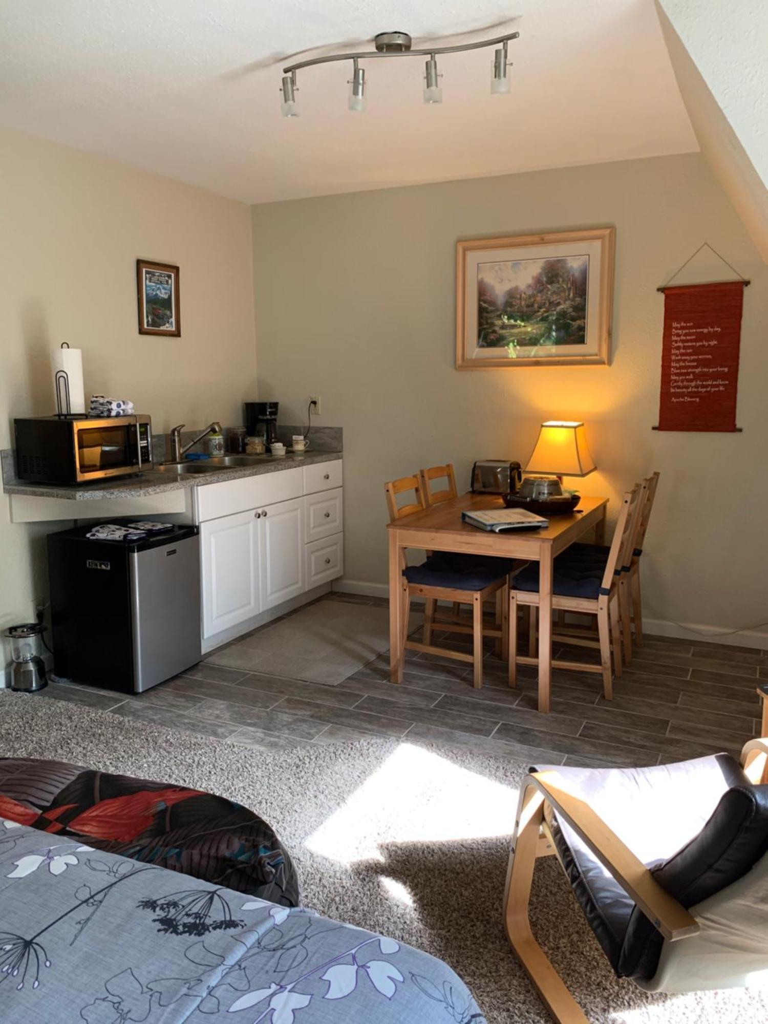 Mountain Meadows Inn & Chalet Suites アッシュフォード 部屋 写真